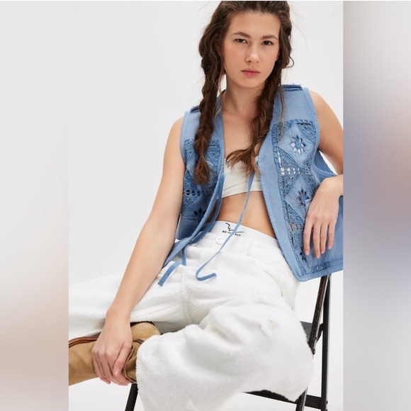 Free People Wonderstruck Vest Sz large cropped crochet blue boho new nwt cowgirl - Picture 4 of 12